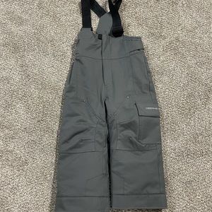Obermeyer Gray snow pants, size 4.